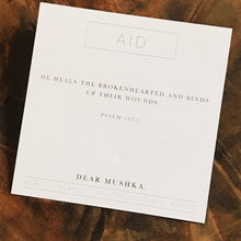 Load image into Gallery viewer, Necklace "Aid" Psalm 147:3