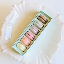 Load image into Gallery viewer, MacKenzie's Blakery Macaron Gift Box Assorted (6 Pack)