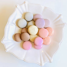 Load image into Gallery viewer, MacKenzie's Blakery Macaron Gift Box Assorted (6 Pack)