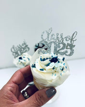Load image into Gallery viewer, Plume Bake Shoppe Cupcakes “Graduation Trio"