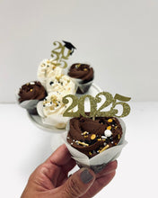 Load image into Gallery viewer, Plume Bake Shoppe Cupcakes “Graduation Trio"