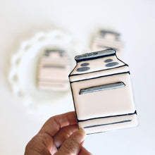Load image into Gallery viewer, Plume Bake Shoppe Sugar Cookie "Little Pink Oven"
