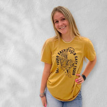 Load image into Gallery viewer, Chicory &quot;Easy Tiger&quot; Tee
