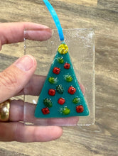 Load image into Gallery viewer, The Art of Fused Glass &quot;Holiday Edition&quot;  (Set of 3 Ornaments) Thurs Nov 13th 6PM
