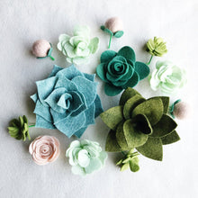 Load image into Gallery viewer, Heartgrooves Handmade Felt Flower Craft Kit &quot;Succulent&quot;
